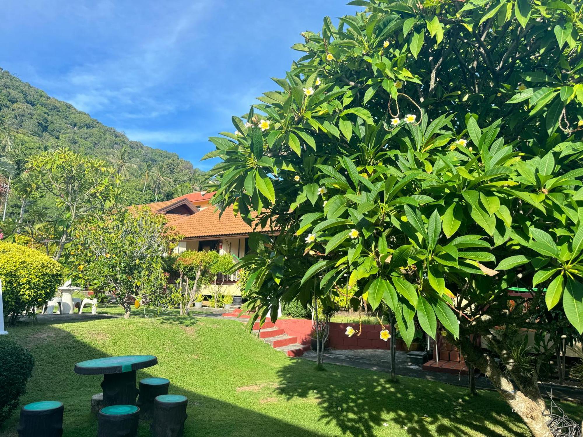 Starlight Haadrin Resort Haad Rin Exteriör bild